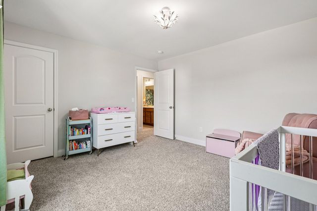 3135 Chipping Camden, Latonia, KY 41015