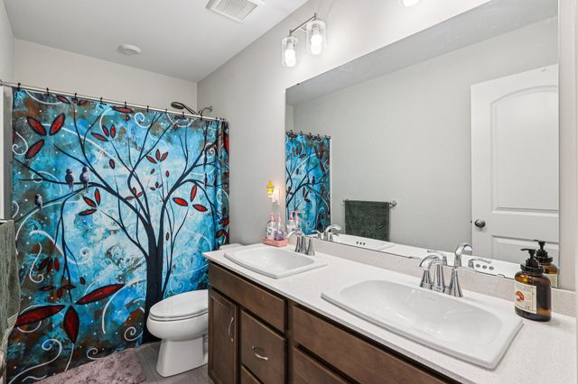 3135 Chipping Camden, Latonia, KY 41015