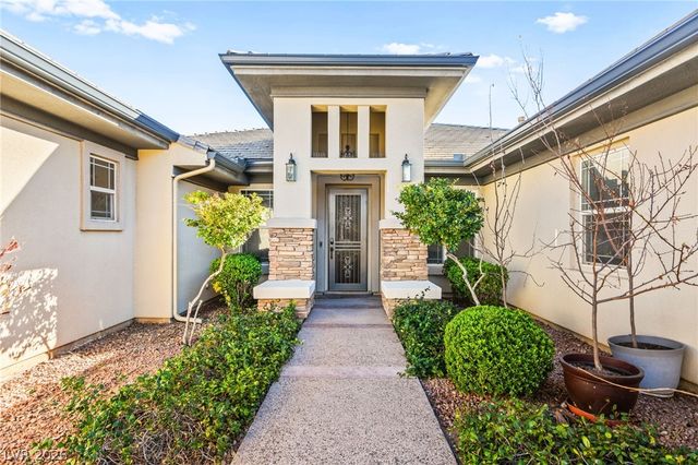 6907 May Basket Avenue, Las Vegas, NV 89131