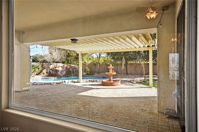 6907 May Basket Avenue, Las Vegas, NV 89131