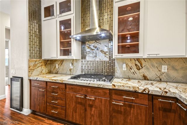 6907 May Basket Avenue, Las Vegas, NV 89131