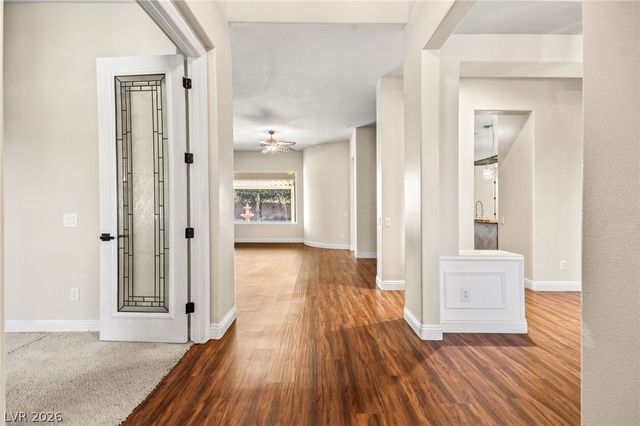 6907 May Basket Avenue, Las Vegas, NV 89131