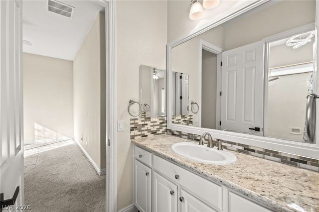 6907 May Basket Avenue, Las Vegas, NV 89131