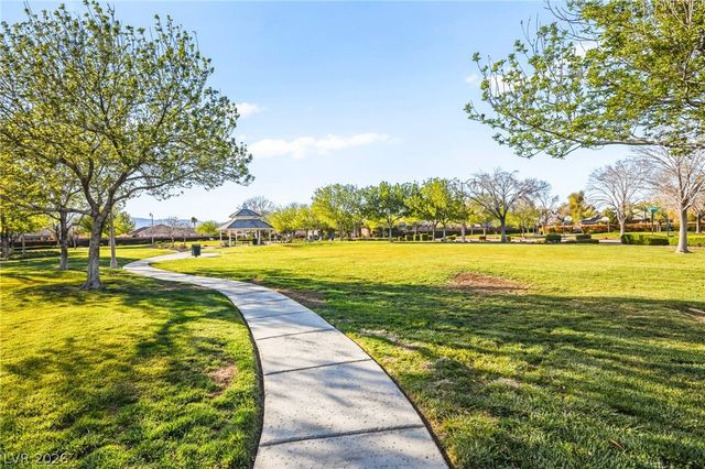 6907 May Basket Avenue, Las Vegas, NV 89131