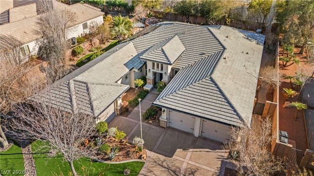 6907 May Basket Avenue, Las Vegas, NV 89131