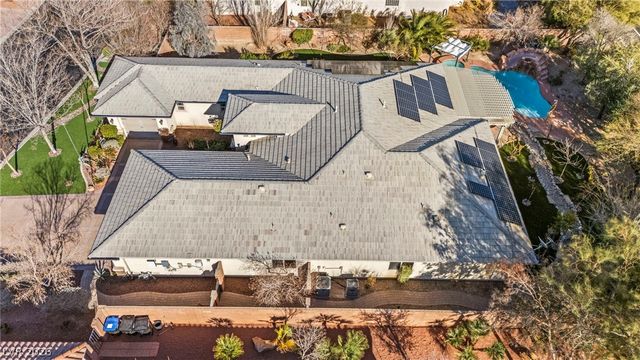 6907 May Basket Avenue, Las Vegas, NV 89131