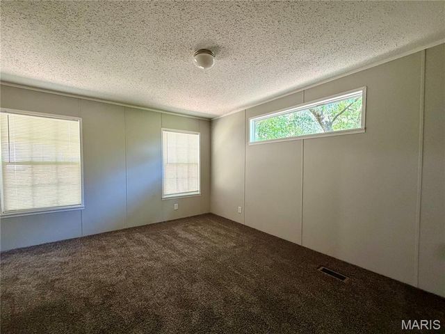 1033 Tatoga, Festus, MO 63028
