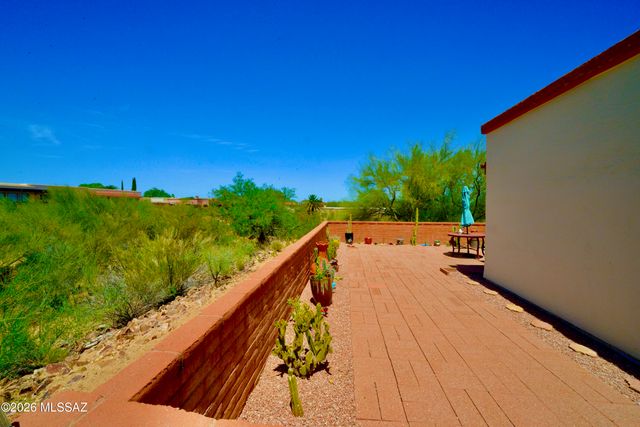 858 S Camino Guarina, Green Valley, AZ 85614