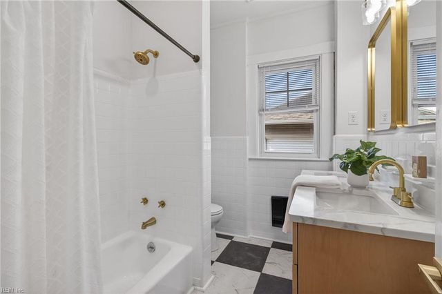 5105 Huntington AVE, Newport News, VA 23607