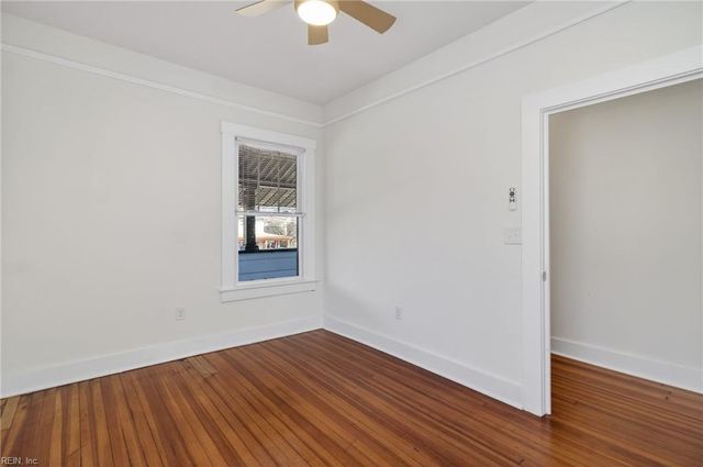 5105 Huntington AVE, Newport News, VA 23607