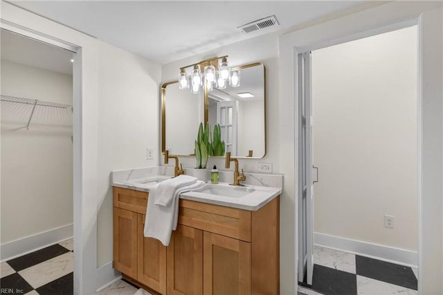 5105 Huntington AVE, Newport News, VA 23607