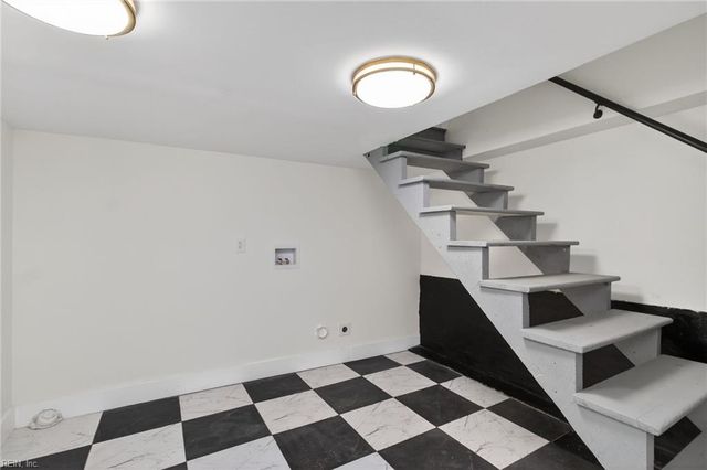 5105 Huntington AVE, Newport News, VA 23607