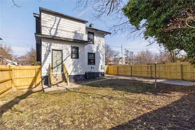 5105 Huntington AVE, Newport News, VA 23607