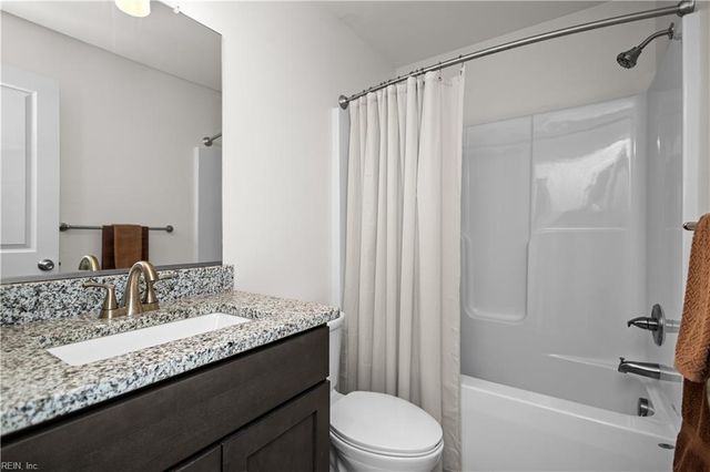 414 Delaware Ave Apt 220, Norfolk, VA 23508