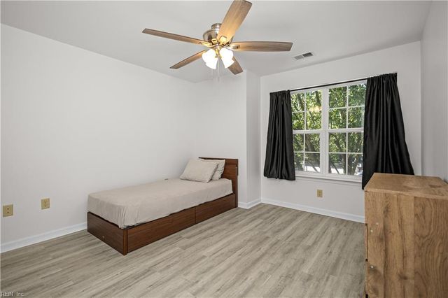 414 Delaware Ave Apt 220, Norfolk, VA 23508