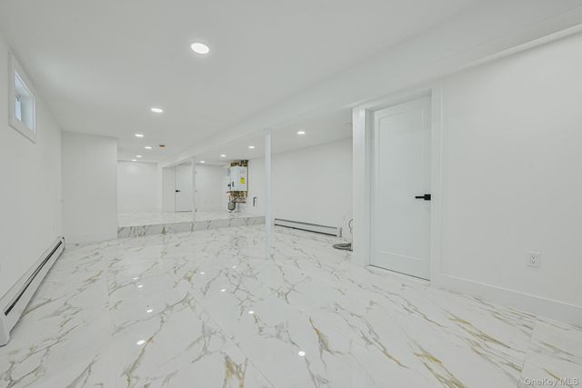 44 Catherine Avenue, Franklin Square, NY 11010