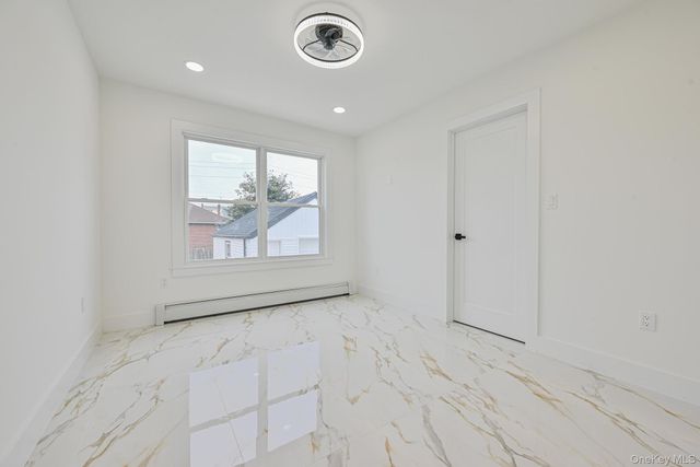 44 Catherine Avenue, Franklin Square, NY 11010