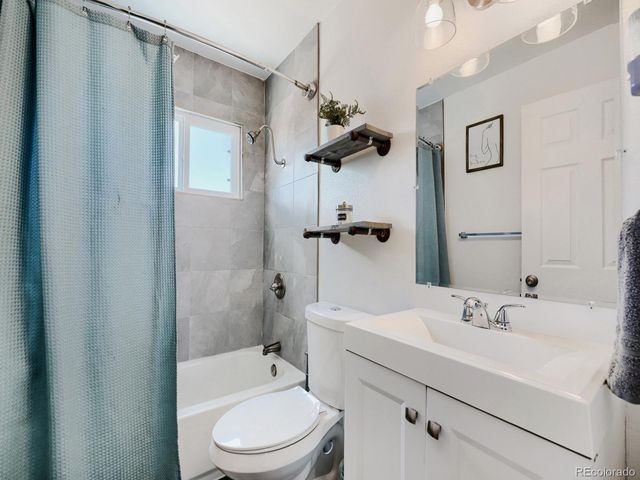 2260 Hoyt Drive, Thornton, CO 80229