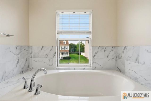 22 Stanford Drive, South Brunswick, NJ 08824