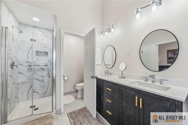 22 Stanford Drive, South Brunswick, NJ 08824