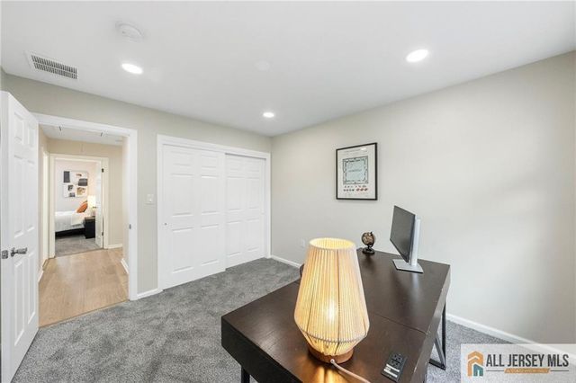 22 Stanford Drive, South Brunswick, NJ 08824