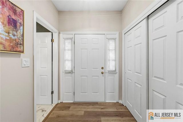 22 Stanford Drive, South Brunswick, NJ 08824