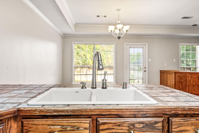 104 Cannes Court, Maumelle, AR 72113