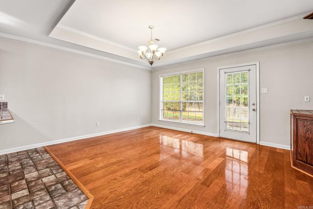 104 Cannes Court, Maumelle, AR 72113