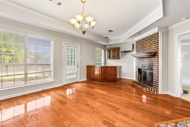 104 Cannes Court, Maumelle, AR 72113