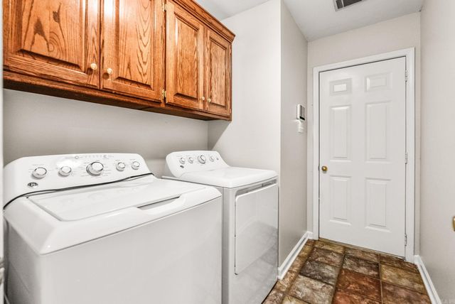 104 Cannes Court, Maumelle, AR 72113