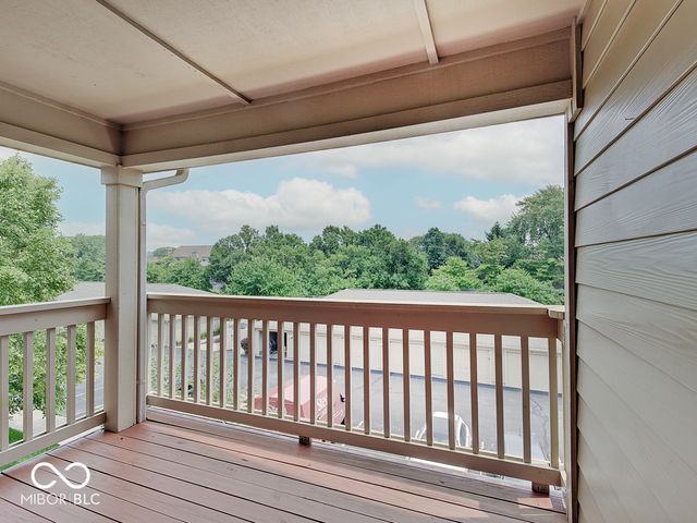 8720 Yardley Court 301, Indianapolis, IN 46268