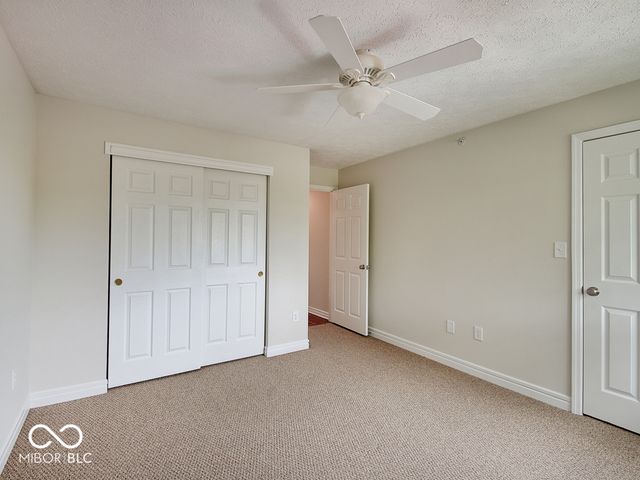 8720 Yardley Court 301, Indianapolis, IN 46268
