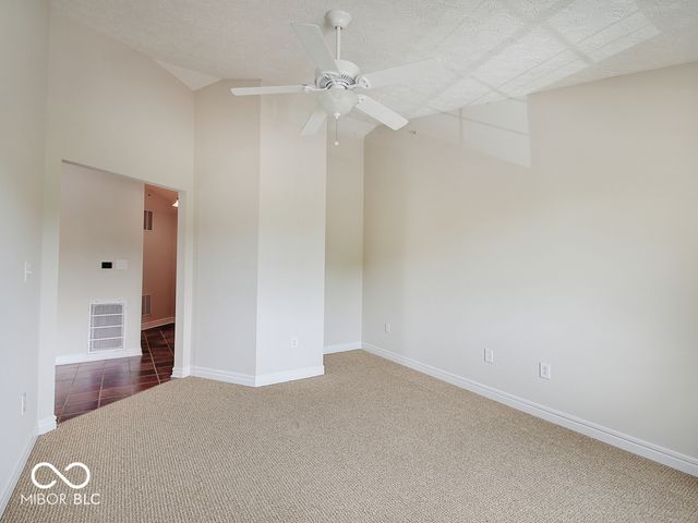 8720 Yardley Court 301, Indianapolis, IN 46268