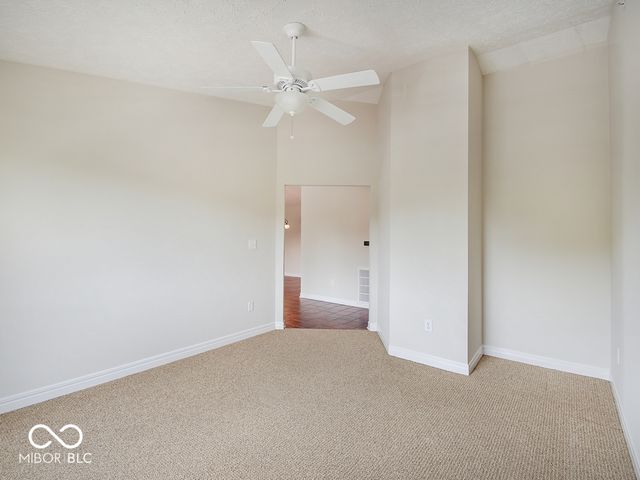 8720 Yardley Court 301, Indianapolis, IN 46268