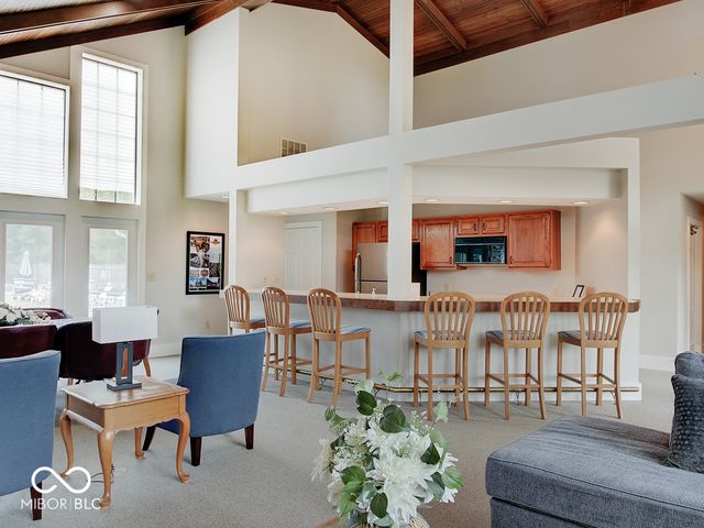 8720 Yardley Court 301, Indianapolis, IN 46268