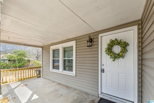 120 HONEYSUCKLE ROAD, Hueytown, AL 35023