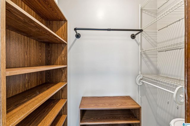 120 HONEYSUCKLE ROAD, Hueytown, AL 35023