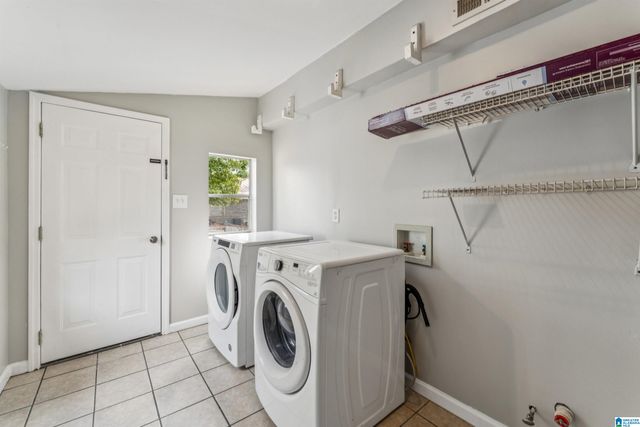 120 HONEYSUCKLE ROAD, Hueytown, AL 35023