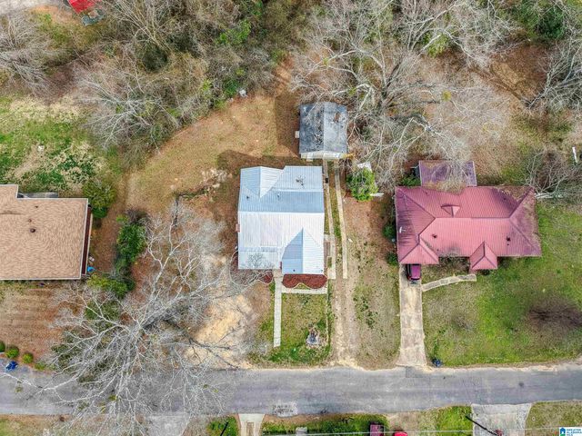 120 HONEYSUCKLE ROAD, Hueytown, AL 35023