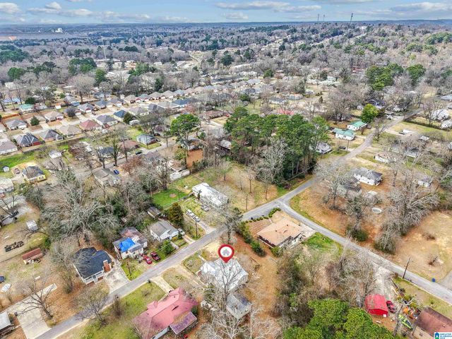 120 HONEYSUCKLE ROAD, Hueytown, AL 35023