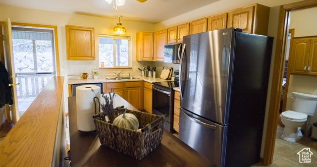 14816 E AUSTIN CIR, Huntsville, UT 84317