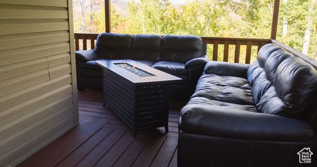 14816 E AUSTIN CIR, Huntsville, UT 84317