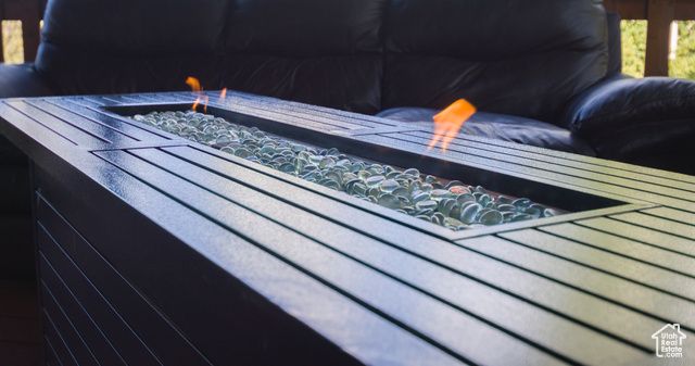 14816 E AUSTIN CIR, Huntsville, UT 84317