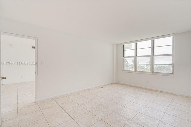 5161 Collins Ave 516, Miami Beach, FL 33140