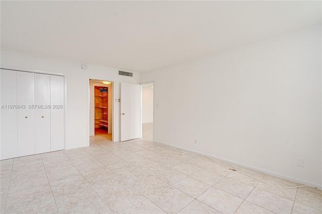 5161 Collins Ave 516, Miami Beach, FL 33140