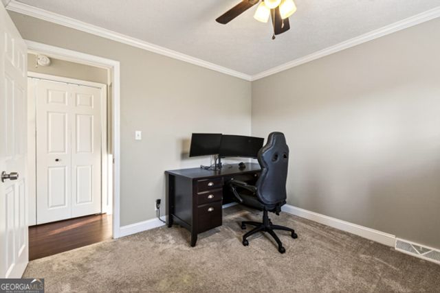 23 Stonewood Forest Road, Toccoa, GA 30577