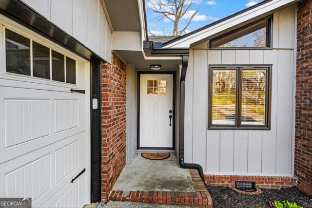 23 Stonewood Forest Road, Toccoa, GA 30577