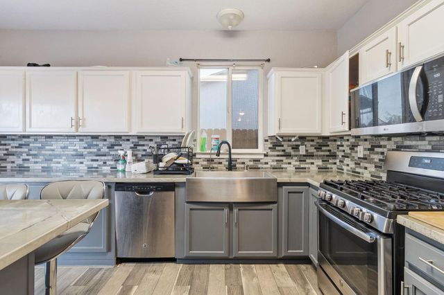 701 Palmer Pl, Atwater, CA 95301