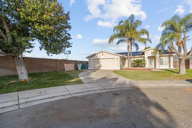 701 Palmer Pl, Atwater, CA 95301