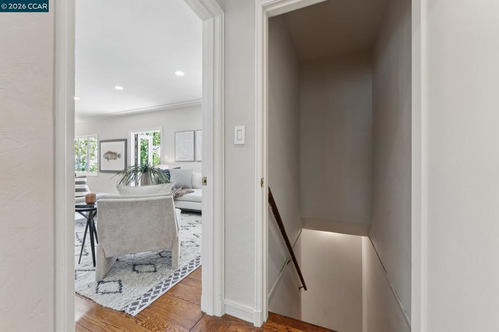 Image 26 of property listing at 5821 Colton Blvd, Oakland, CA 94611